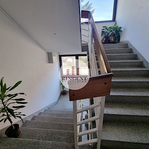 CENTER Spacious 3-room apartment, 2nd floor, garage, loggia, balcony, storage room, top location