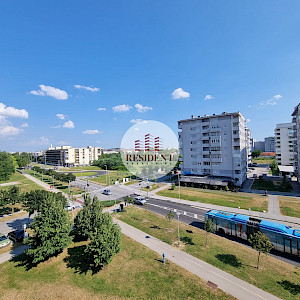 ŠPANSKO Modern 2-room apartment, 4th floor, excellent location, loggia