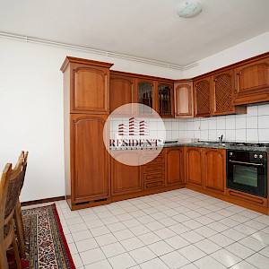 BREGANA Prostran 4soban stan 107 m2 + potkrovlje, 1 kat, parking, mirno okruženje, balkon, BEZ PROVIZIJE