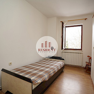 BREGANA Prostran 4soban stan 107 m2 + potkrovlje, 1 kat, parking, mirno okruženje, balkon, BEZ PROVIZIJE