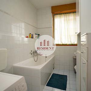 NAJAM - SREDNJACI Moderan 3soban stan 62 m2, 3. kat, lift, top lokacija, balkon