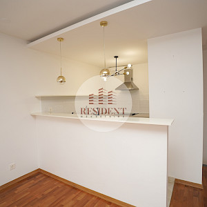 ODRA Spacious 3-bedroom apartment 84 m2 + parking, quiet environment, storage room, NO COMMISSION