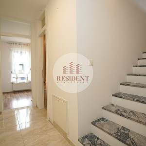 ODRA Spacious 3-bedroom apartment 84 m2 + parking, quiet environment, storage room, NO COMMISSION