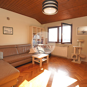 ŠALATA Cozy 4-bedroom apartment 76 m2, 2nd floor, top location, garden