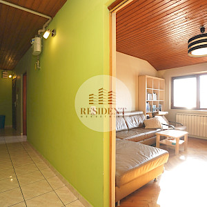 ŠALATA Cozy 4-bedroom apartment 76 m2, 2nd floor, top location, garden