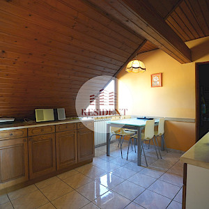 ŠALATA Cozy 4-bedroom apartment 76 m2, 2nd floor, top location, garden