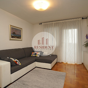 RUDEŠ Cozy 2-bedroom apartment 55 m2, 7th floor, top location, loggia, parking, NO COMMISSION