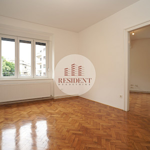 RENT- CENTER Spacious 4-bedroom apartment 103 m2, 1st floor, top location, NO COMMISSION