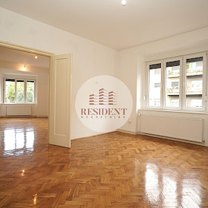 RENT- CENTER Spacious 4-bedroom apartment 103 m2, 1st floor, top location, NO COMMISSION