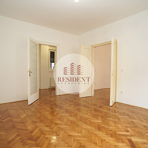 RENT- CENTER Spacious 4-bedroom apartment 103 m2, 1st floor, top location, NO COMMISSION