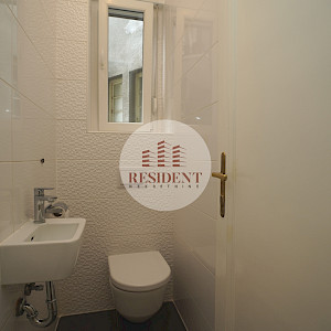 RENT- CENTER Spacious 4-bedroom apartment 103 m2, 1st floor, top location, NO COMMISSION
