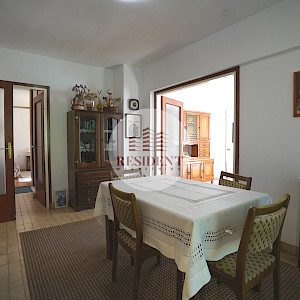 ZADAR Bili Brig, spacious 4-bedroom apartment 98 m2, 1st floor, top location, loggia, storage room, NO COMMISSION