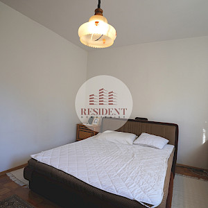 ZADAR Bili Brig, spacious 4-bedroom apartment 98 m2, 1st floor, top location, loggia, storage room, NO COMMISSION