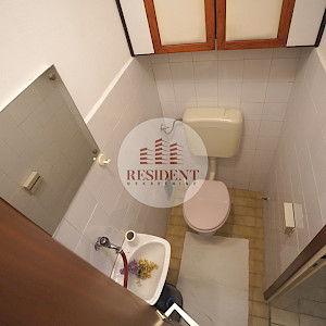 ZADAR Bili Brig, spacious 4-bedroom apartment 98 m2, 1st floor, top location, loggia, storage room, NO COMMISSION