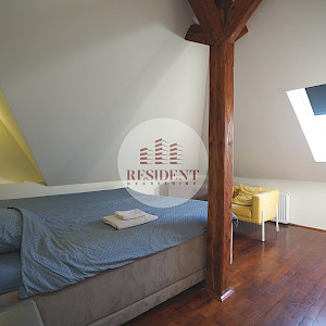 ČRNOMEREC - Vrhovec, Prostran 4soban stan 68 m2, 3.kat, top lokacija, balkon, BEZ PROVIZIJE