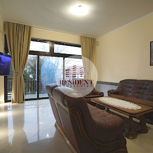 FOR RENT - VRAPČE Spacious 4-bedroom apartment 135 m2, 1st floor, balcony, parking