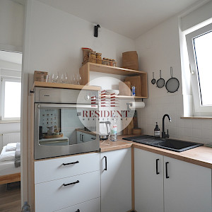 RAVNICE Ugodan 2soban stan 46 m2 + parking, 3. kat, top lokacija, terasa