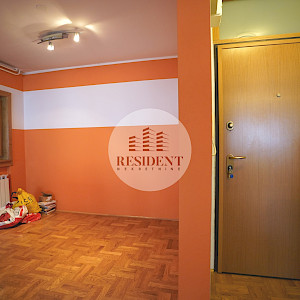 ŠPANSKO Renovated 2-bedroom apartment 65 m2, 2nd floor, top location, loggia, storage room, NO COMMISSION