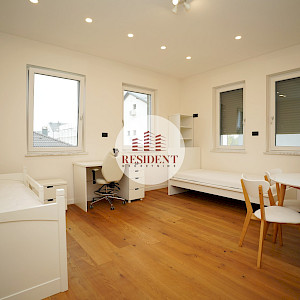 BLATO Luxury family house 323 m2, quiet environment, NO COMMISSION