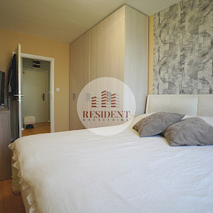 VRBANI Modern 3-bedroom apartment 72 m2, 4th floor, top location, loggia, storage room, NO COMMISSION