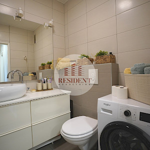 VRBANI Modern 3-bedroom apartment 72 m2, 4th floor, top location, loggia, storage room, NO COMMISSION