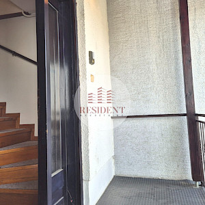 VELIKA GORICA Center - Cozy 4-room apartment 73 m2, 2nd floor, quiet environment, 2x parking spaces