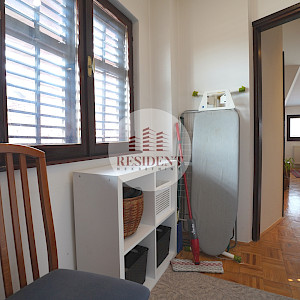 VELIKA GORICA Center - Cozy 4-room apartment 73 m2, 2nd floor, quiet environment, 2x parking spaces