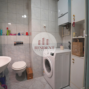 VRBANI 3 Funkcionalan 2soban stan 39 m2, 3. kat, top lokacija, lift, loggia