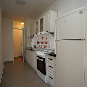 ŠPANSKO Functional 1 bedroom apartment 41 m2, 2nd floor, excellent location, loggia, storage room, NO COMMISSION