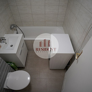 ŠPANSKO Functional 1 bedroom apartment 41 m2, 2nd floor, excellent location, loggia, storage room, NO COMMISSION
