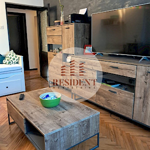 TRNSKO Cozy 2-bedroom apartment 47 m2, 3rd floor, quiet environment, storage room