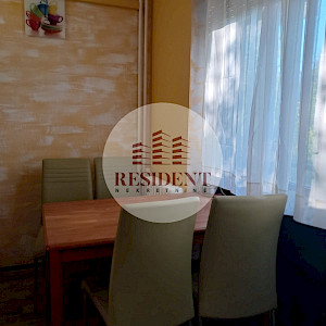 TRNSKO Cozy 2-bedroom apartment 47 m2, 3rd floor, quiet environment, storage room