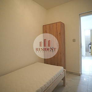 TRNAVA Ugodan 4soban stan 72 m2 + terasa + tavan, 1. kat, parking, BEZ PROVIZIJE