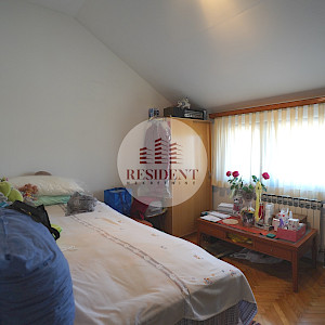 SELNICA ŠĆITARJEVSKA dvije kuće + pomoćni objekti, zemljište 4850 m2