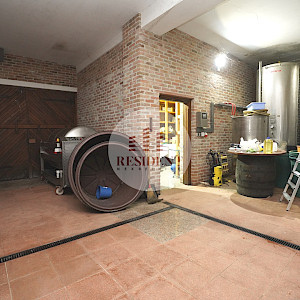 SVETI KRIŽ ZACRETJE Building site + vineyard, land 60,000 m2, top location, NO COMMISSION