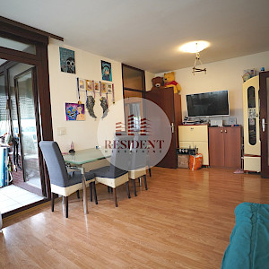 ŠPANSKO Ugodan 3soban stan 62 m2, 2. kat, top lokacija, balkon, spremište, BEZ PROVIZIJE