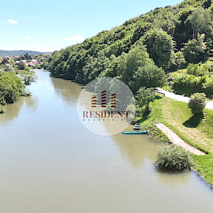 KARLOVAC Ladvenjak uz Koranu, kuća 90m2, zemljište 400 m2, mirno okruženje, parking