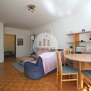 ŠPANSKO Ugodan 3soban stan 63 m2, 2. kat, top lokacija, loggia, spremište, BEZ PROVIZIJE