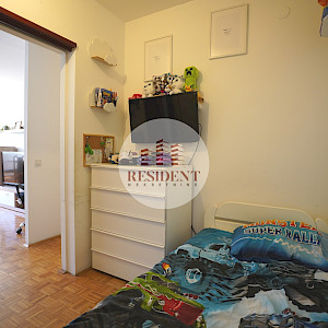 ŠPANSKO Ugodan 3soban stan 63 m2, 2. kat, top lokacija, loggia, spremište, BEZ PROVIZIJE