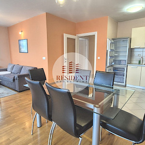 NAJAM - PREČKO Ugodan 3soban stan 59 m2 + parking, 6. kat, top lokacija, lift, loggia