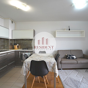NAJAM - ZAPREŠIĆ Centar, 2soban stan 44 m2 + parking, 2. kat, lift, loggia