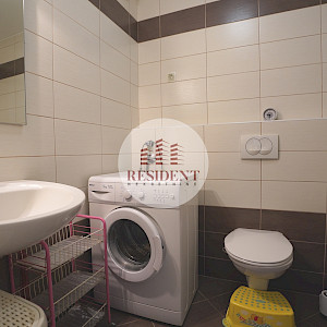 NAJAM - ZAPREŠIĆ Centar, 2soban stan 44 m2 + parking, 2. kat, lift, loggia