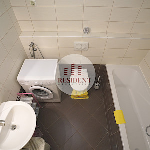 NAJAM - ZAPREŠIĆ Centar, 2soban stan 44 m2 + parking, 2. kat, lift, loggia