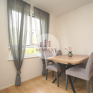 ŠPANSKO Modern 2-room apartment (49 m²) + garage parking space, new build, 1st floor, prime location, balcony, storage unit, NO COMMISSION.