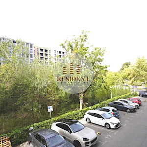 ŠPANSKO Modern 2-room apartment (49 m²) + garage parking space, new build, 1st floor, prime location, balcony, storage unit, NO COMMISSION.