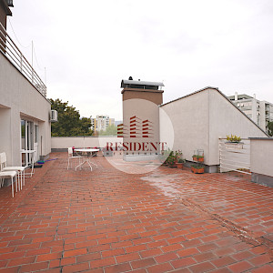 JORDANOVAC - DOBRI DOL: Pleasant 2-room apartment, 55 m² + 110 m² terrace, 3rd floor, prime location, NO COMMISSION